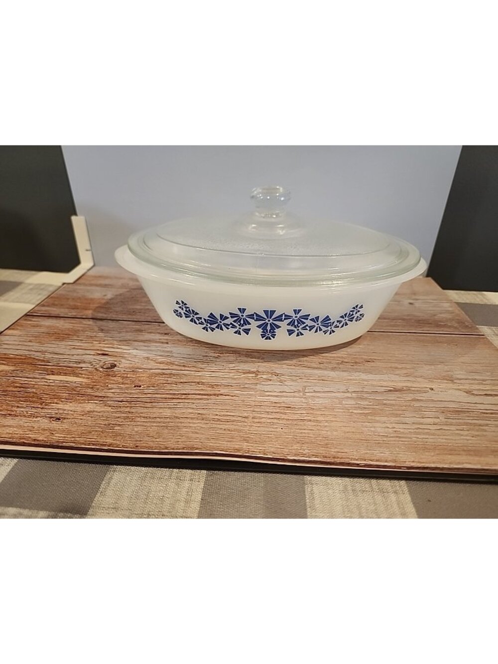 vintage Glasbake 1 qt. casserole Dish & Lid
